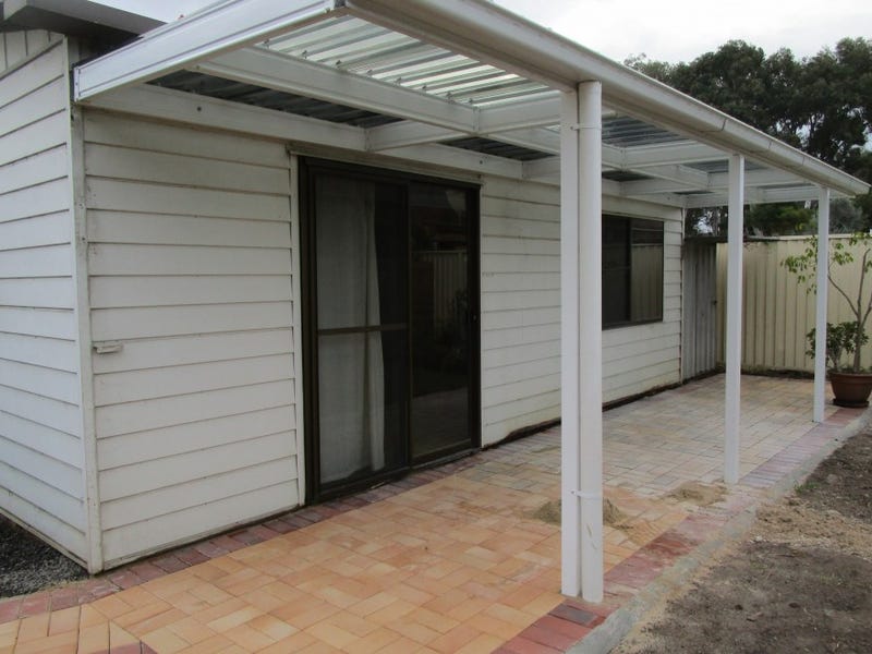 1A Ashcroft Street, Hall, NSW 2198