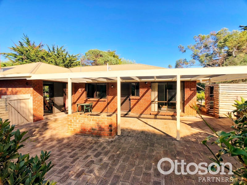 4 Dening Street, Robe, SA 5276 Property Details