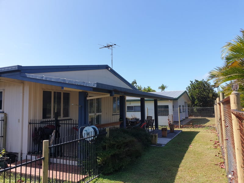 15 Hargreave Street Kurrimine Beach Qld 4871 House For Sale Realestate Com Au