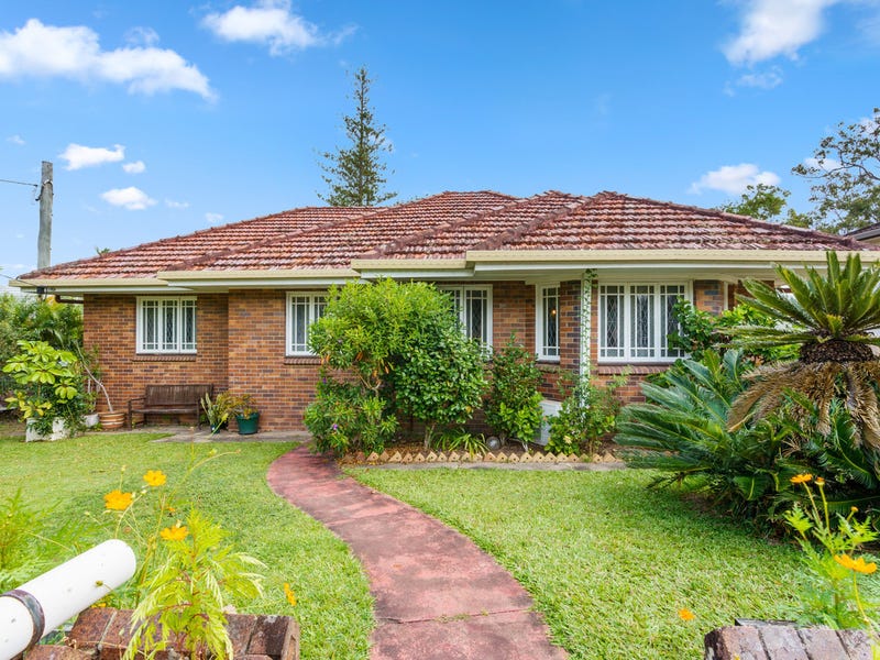 32 Chester Terrace, Southport, QLD 4215