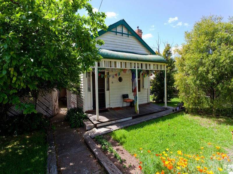 13 Ligar Street, Kennington, Vic 3550 Property Details