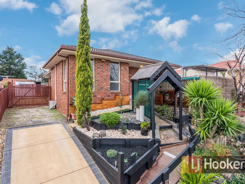 3 Lauren Drive, Hampton Park, VIC 3976