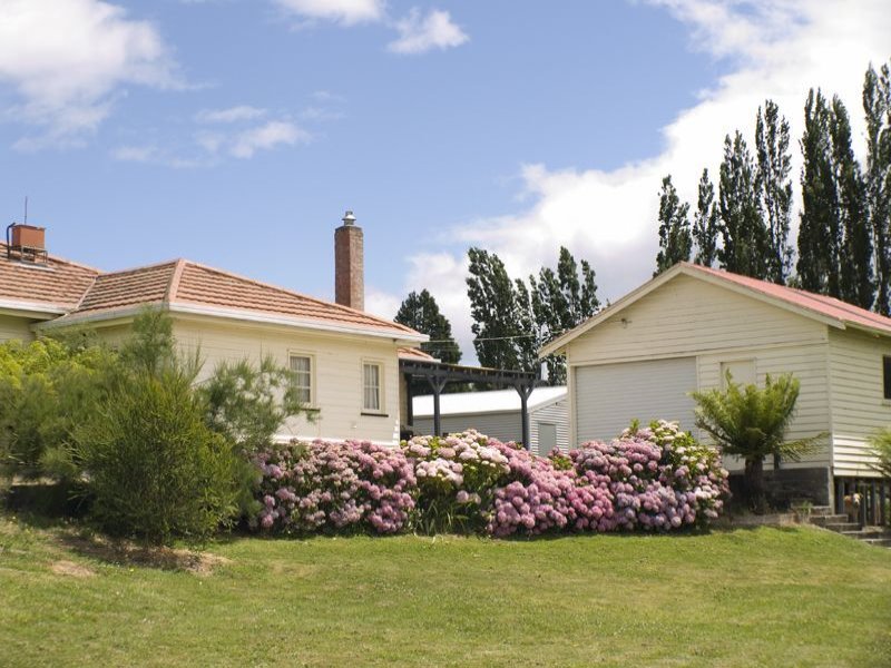 3 Garthfield Avenue, Tas 7112 Property Details