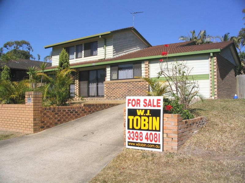 3 Banwell Cres, Carindale, QLD 4152