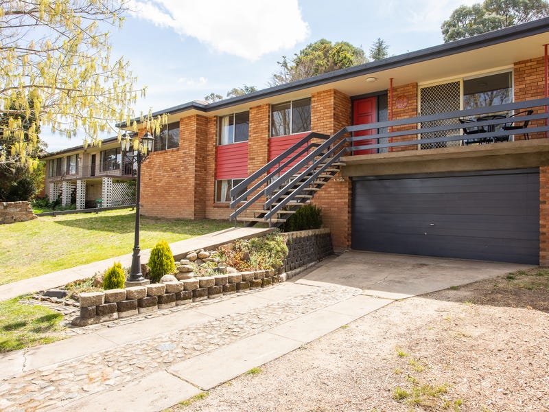13 Blake Street, Armidale, NSW 2350 Property Details