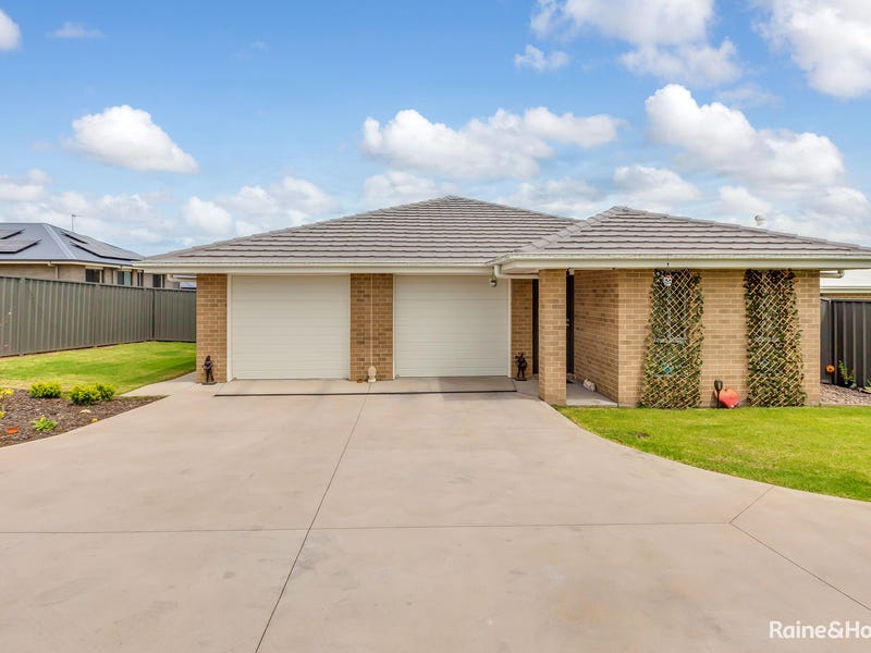 1 & 2/55 Mapplewell Circuit, Farley, NSW 2320 Property Details