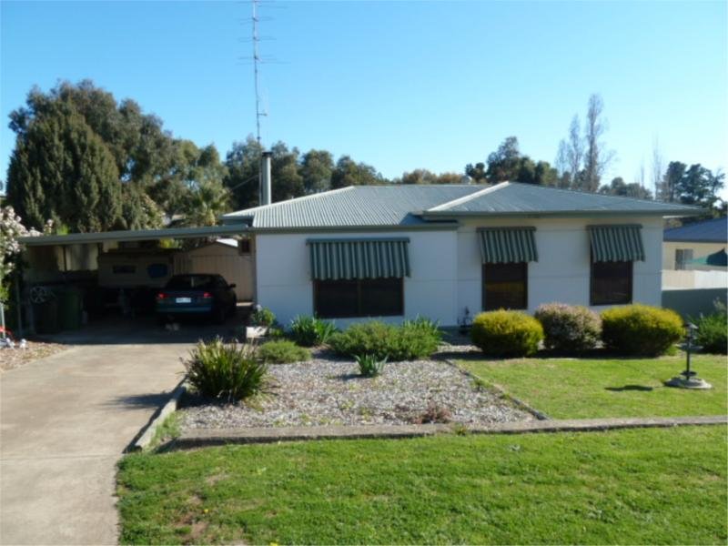 35 Essington Avenue, Clare, SA 5453