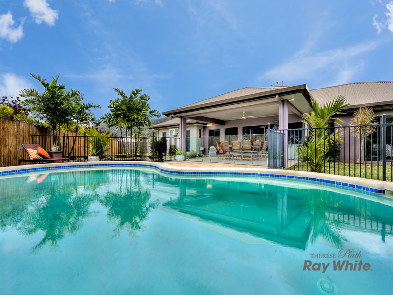 11 Cheyne Close, Bentley Park, QLD 4869