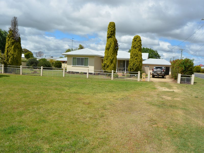 27 Darling Street, Allora, Qld 4362