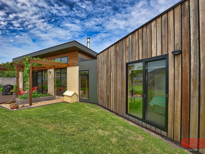 20 Albert Ruttle Drive, Inverloch, Vic 3996 Property Details
