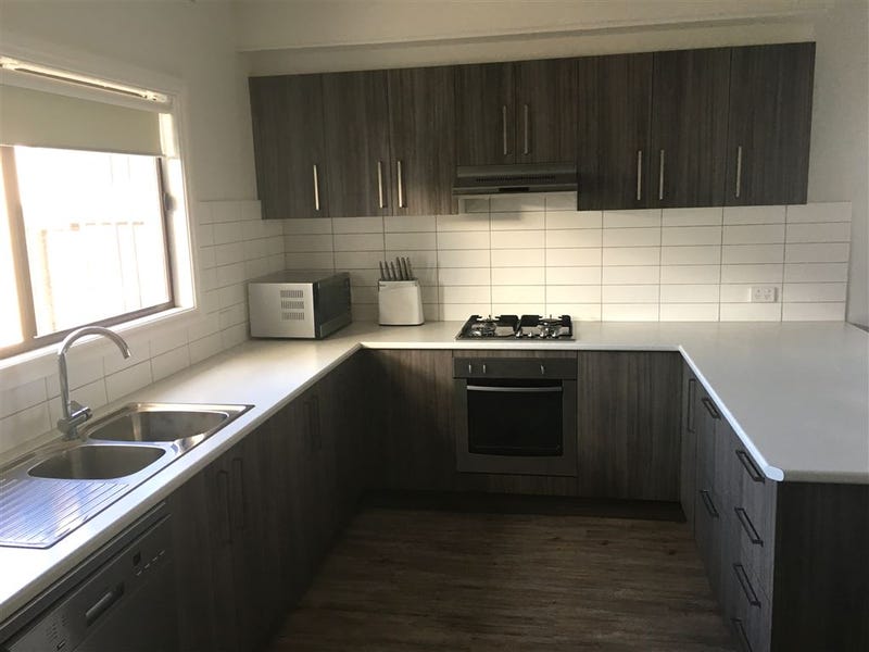 16 Malcolm Street, Bell Park, VIC 3215