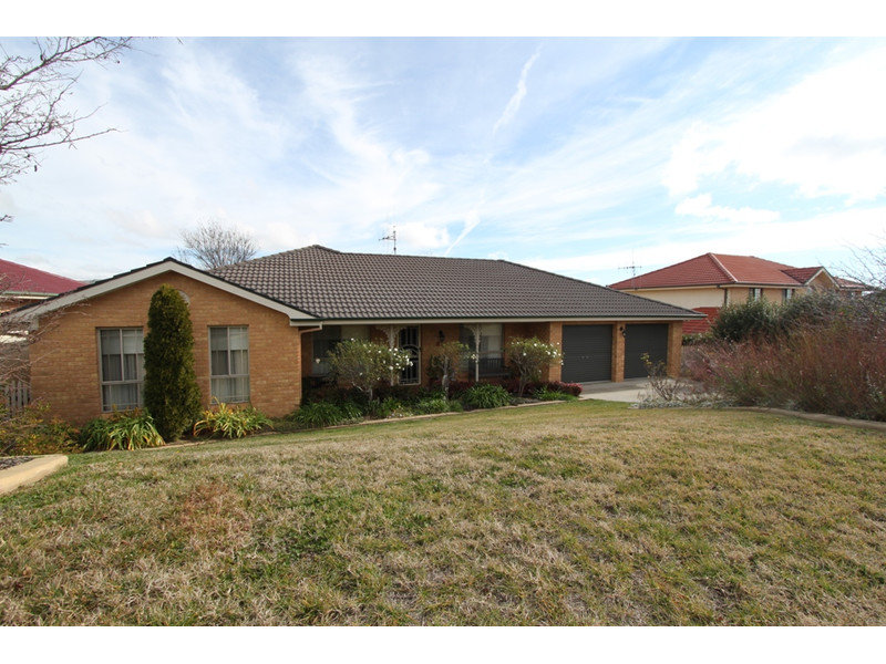 37 Endurance Court, Llanarth, NSW 2795 Property Details