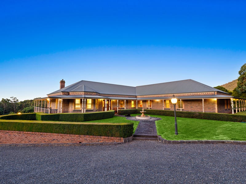 23 Glasgow Road, Kilsyth, VIC 3137