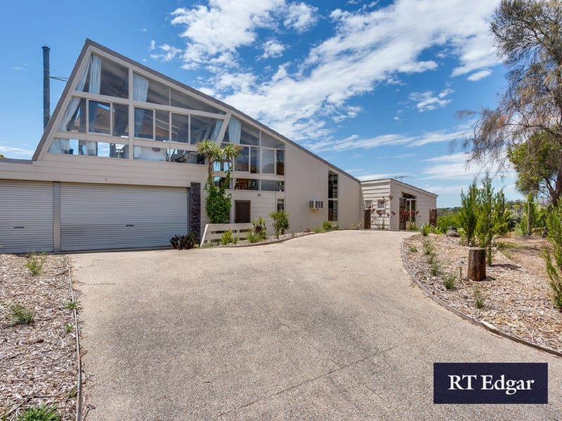 74 Seaview Street, Blairgowrie, Vic 3942