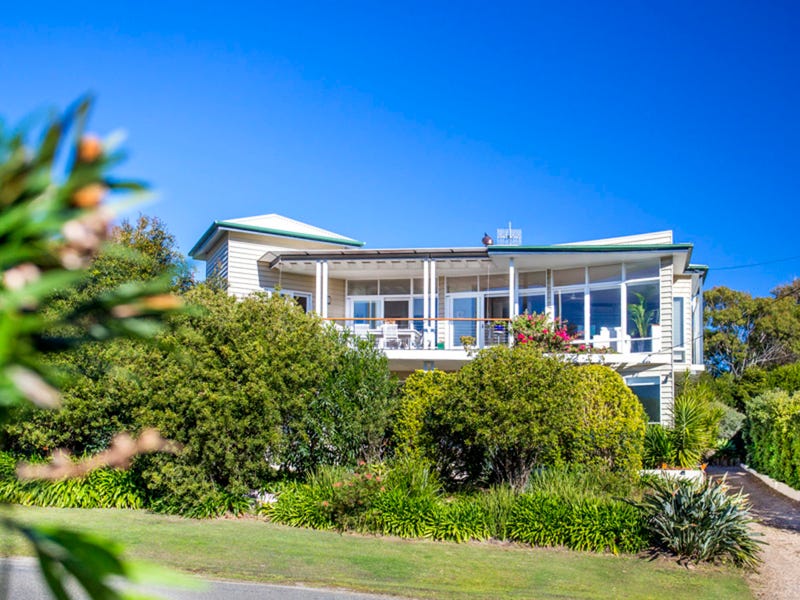 12 Tingira Drive, Bawley Point, NSW 2539