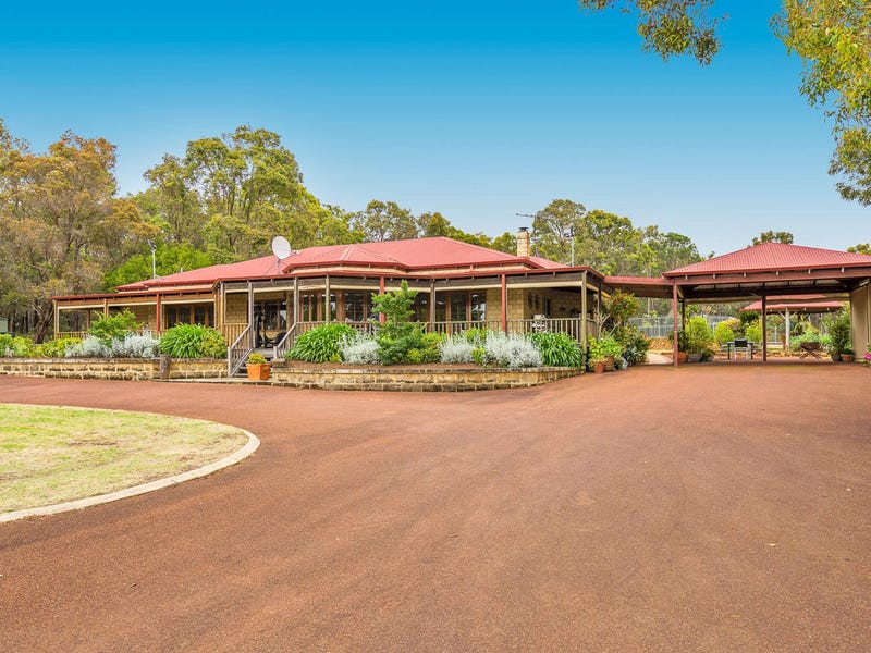 Houses for Sale in Roleystone, WA 6111 Pg. 4