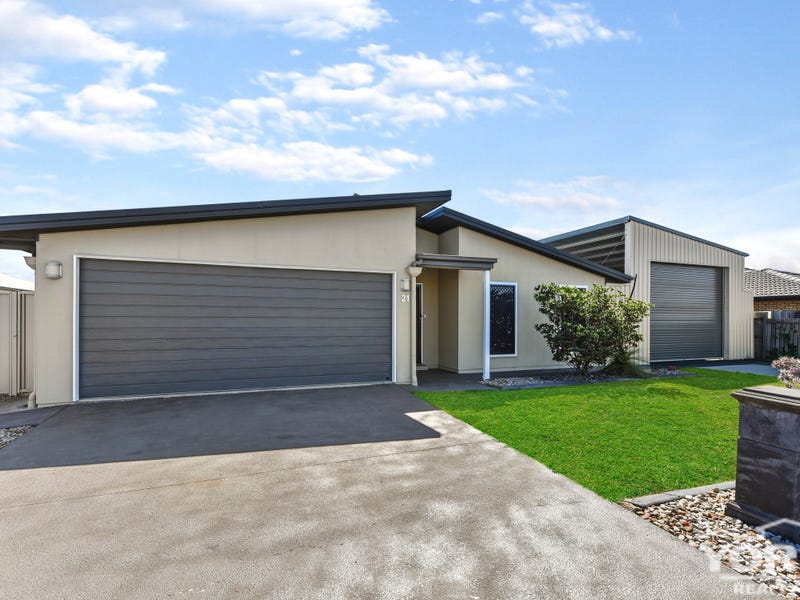 21 Ashford Drive, Wyreema, QLD 4352