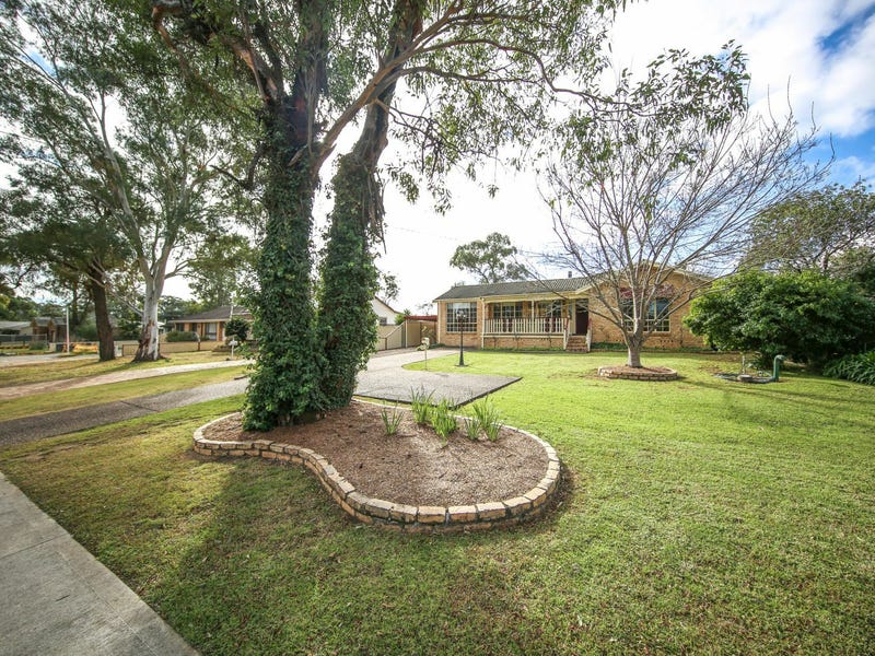 52 Turner St, Thirlmere, NSW 2572 Property Details