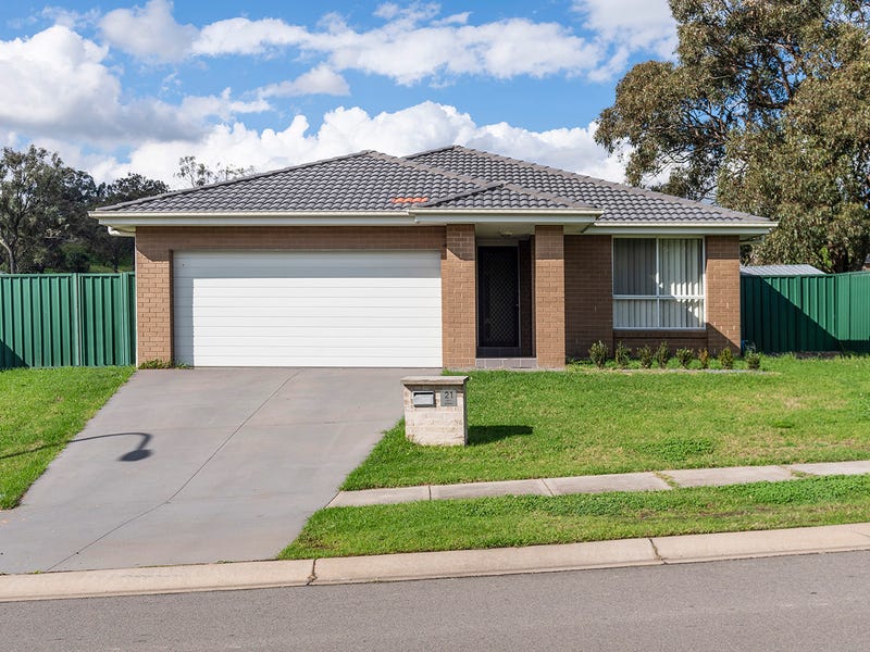 21 Day Street, Muswellbrook, NSW 2333 Property Details