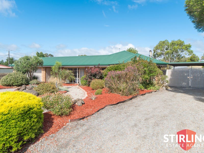 4 Eagle Court, Blind Bight, VIC 3980