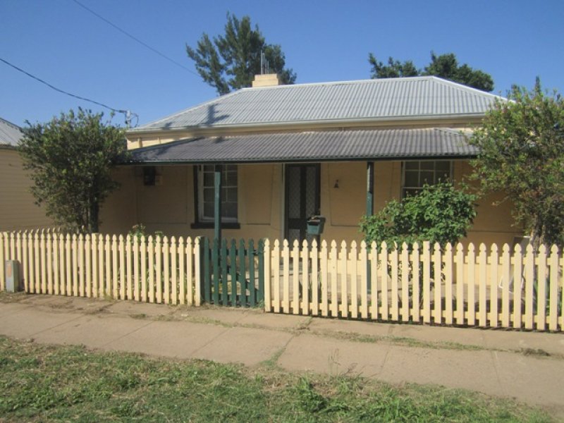 172 Howick Street, Bathurst, NSW 2795