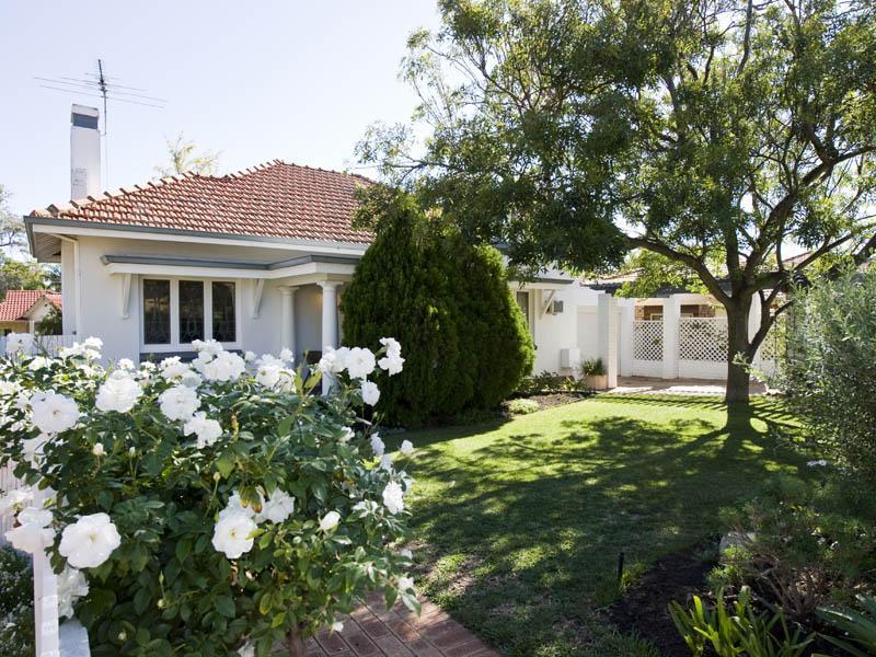 49 Pangbourne Street, Wembley, WA 6014