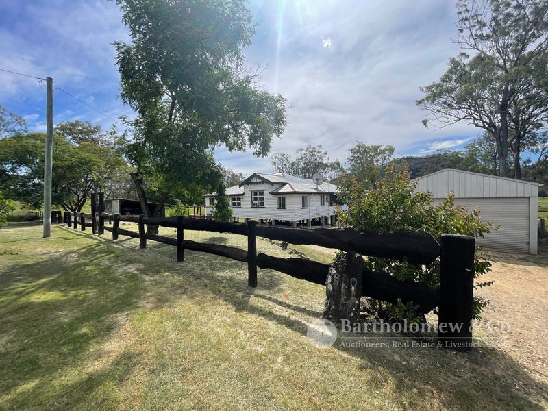 360 Carneys Creek Road, Croftby, QLD 4310