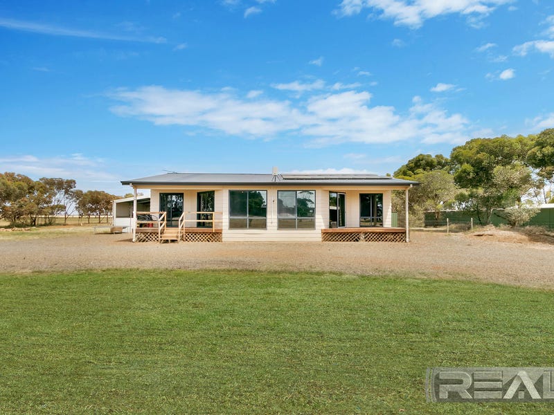 6 Racecourse Road, Balaklava, SA 5461