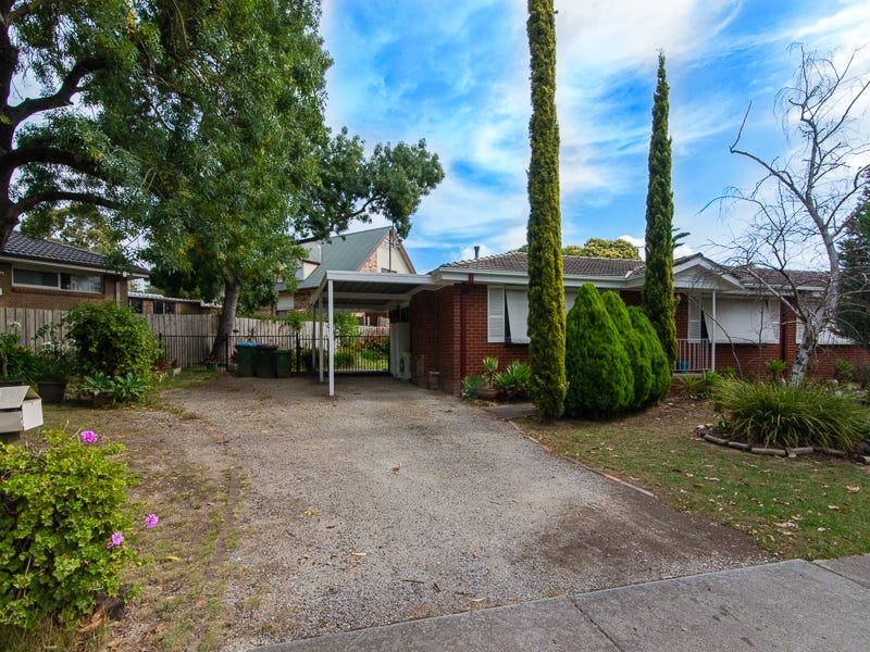 3 Binbrook Drive, Croydon, VIC 3136