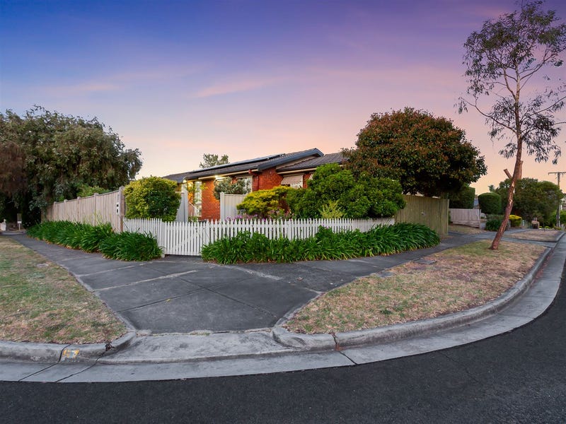 67 Willow Road, Frankston, Vic 3199 Property Details
