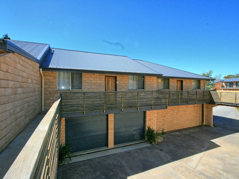 2/1 Kirwan Close, Jindabyne, NSW 2627 Property Details