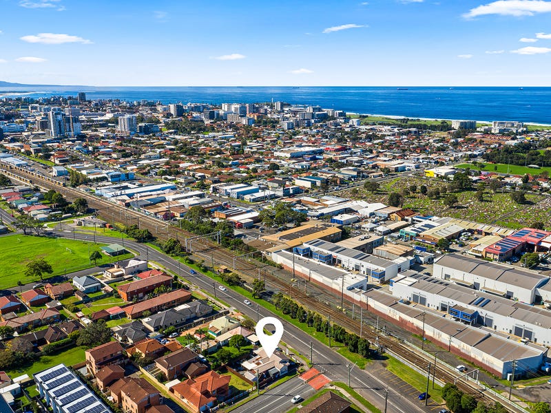 108 Gladstone Avenue, Coniston, NSW 2500 Property Details