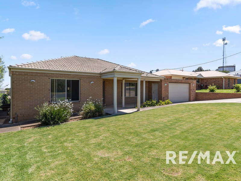 21 Hart Street, Junee, NSW 2663 House for Sale