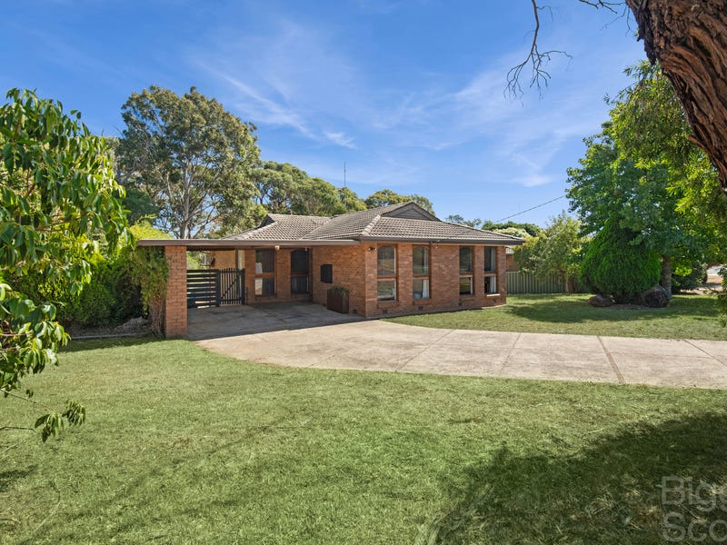 2 Hyde Park Road, Creswick, Vic 3363 - Property Details