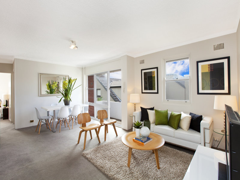 18/16 Diamond Bay Road, Vaucluse, NSW 2030 Property Details