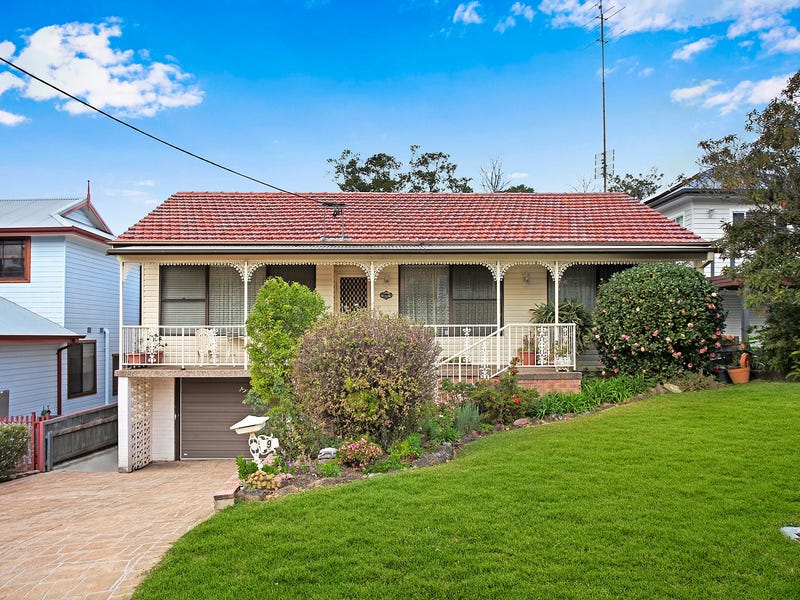 9 Koorabel Avenue, West Wollongong, NSW 2500