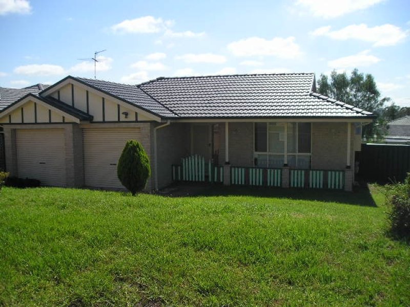 11 St Agnes Way, Blair Athol, NSW 2560