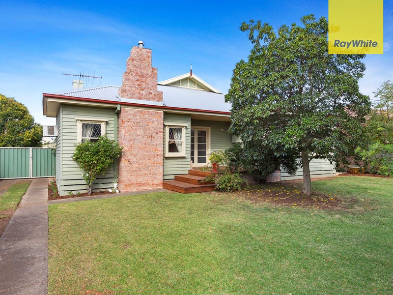 51 Masons Lane, Bacchus Marsh, VIC 3340