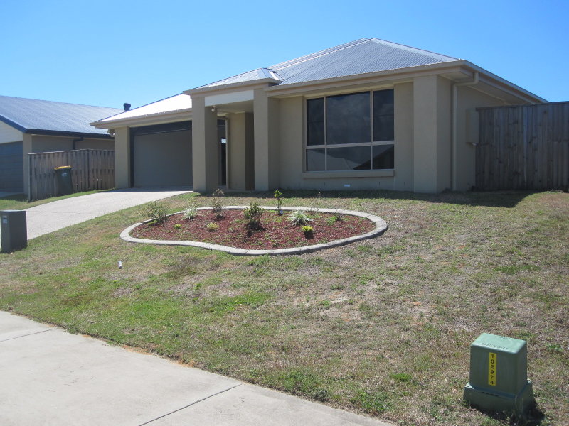 96 Whitehaven Drive, Blacks Beach, QLD 4740