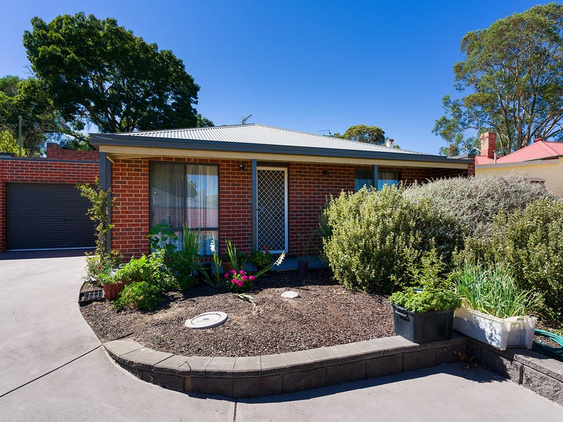 Unit 2 308 Barker Street, Castlemaine, Vic 3450 Property Details