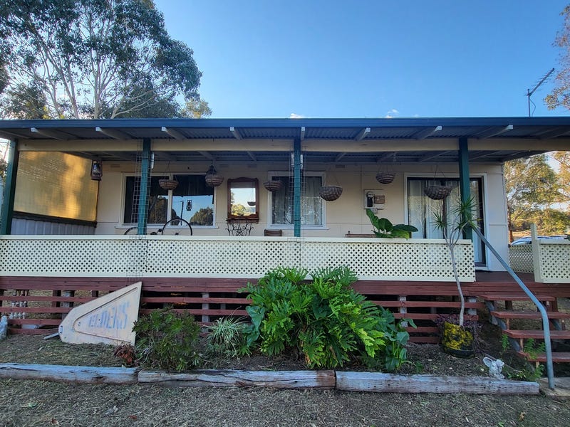 93 Newstead Road, Kojonup, WA 6395 House for Sale