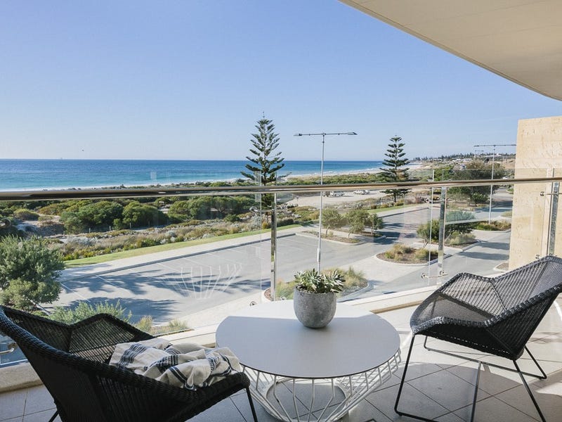 26/11 Leighton Beach Boulevard, North Fremantle, WA 6159 realestate