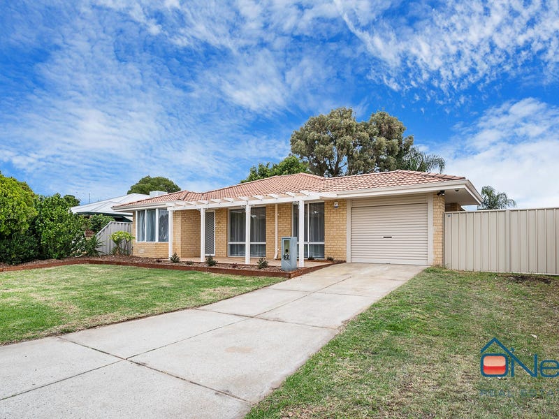 62 Strawberry Drive, Seville Grove, WA 6112