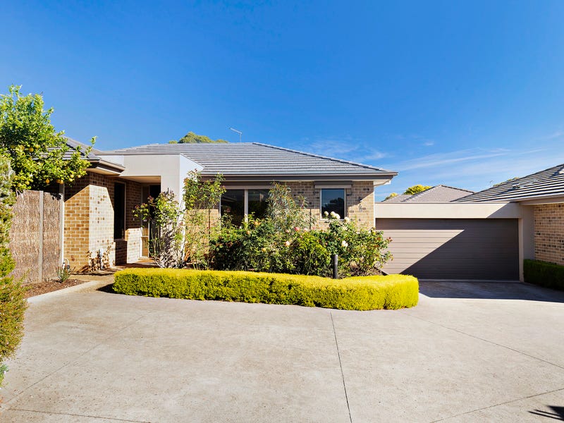 4/28 Maxwell Street, Mornington, Vic 3931 Property Details