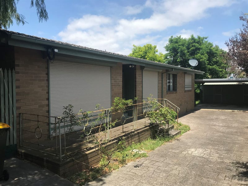 34 Taldra Cres, Seaford, Vic 3198 House for Rent