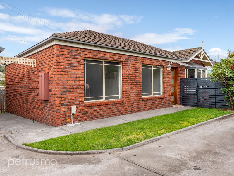 4/46 Katrina Court, Lindisfarne, TAS 7015