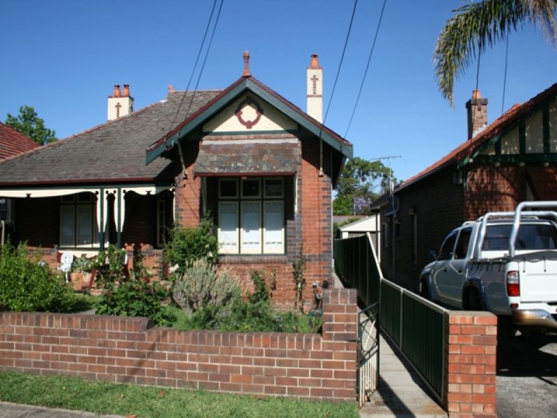 8 Tahlee Street, Burwood, NSW 2134