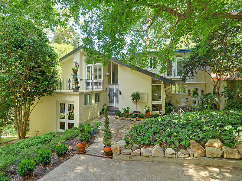 74 Fox Valley Road, Wahroonga, NSW 2076 Property Details