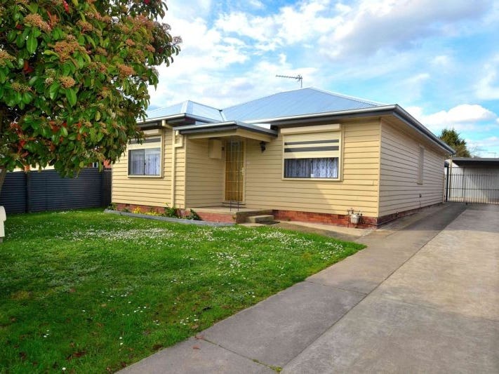 21 Edwards Street, Sebastopol, VIC 3356