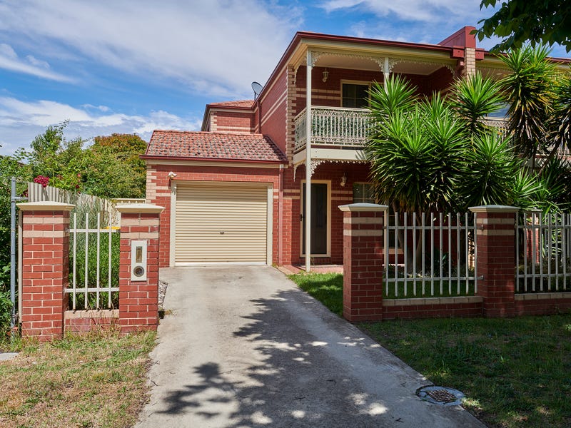 1/5 High Street, Heathcote, Vic 3523 House for Sale